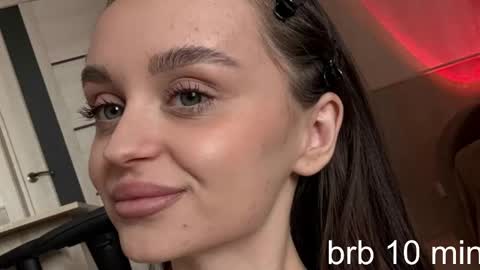 Snapshot of villuuvargas chatting on May 2026 02:41:01 AM Eva online show from May 2026 02:41:01 AM