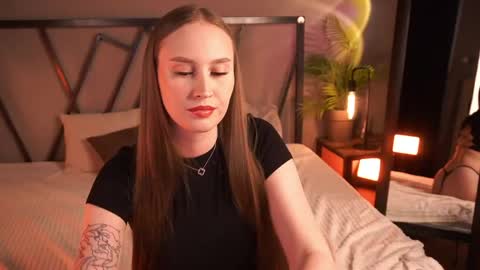 Snapshot of vimilka chatting on May 2026 12:10:02 PM Vi online show from May 2026 12:10:02 PM