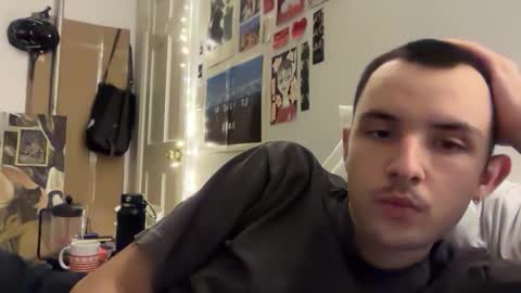 Snapshot of vince62000 chatting on November 2025 04:40:02 AM vince online show from November 2025 04:40:02 AM