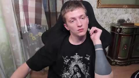Snapshot of vince__dice chatting on June 2026 05:16:01 PM Dimoooooon online show from June 2026 05:16:01 PM