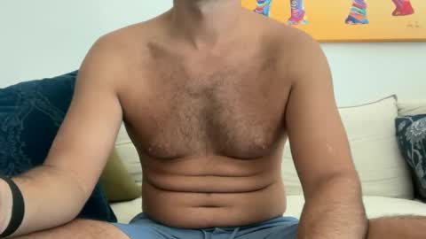 vincee2 online show from September 2025 02:22:02 PM