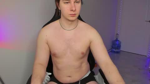 Vincent Strong online show from January 2025 06:53:02 AM