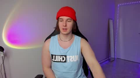 Vincent Strong online show from March 2025 01:39:01 AM