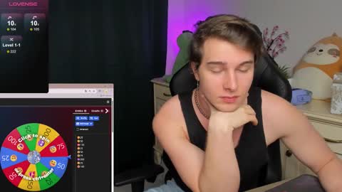 Vincent Strong online show from November 2025 07:53:01 AM