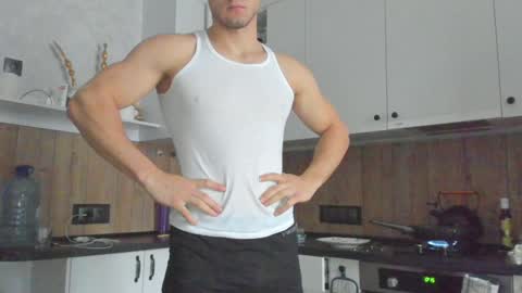 Vincent.  uncut 18cm online show from December 2024 08:49:02 AM