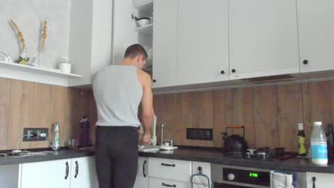 Vincent.  uncut 18cm online show from December 2024 08:44:02 AM