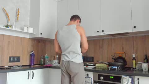 Vincent.  uncut 18cm online show from January 2025 09:00:01 AM