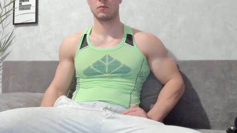 Vincent.  uncut 18cm online show from February 2025 05:16:01 PM