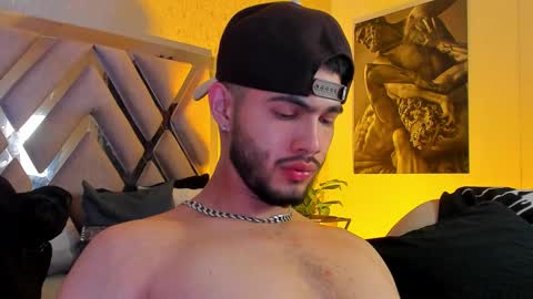 Vincent online show from March 2026 05:03:02 AM