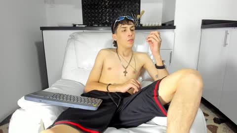 Vincent online show from January 2025 09:07:01 PM