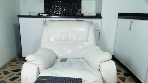 Vincent online show from January 2025 10:22:01 PM