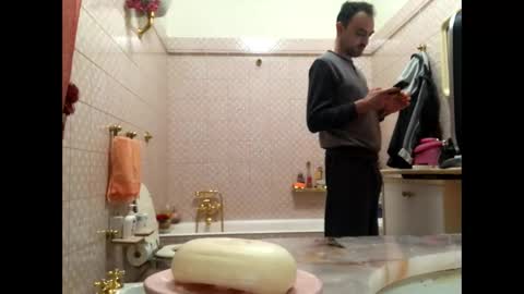 Snapshot of vinmin90 chatting on March 2026 03:52:01 PM Zenith online show from March 2026 03:52:01 PM