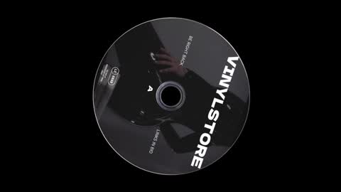 Snapshot of vinylstore chatting on January 2025 06:21:01 PM Diva Silvia online show from January 2025 06:21:01 PM