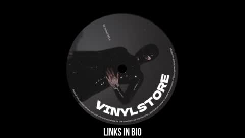 Snapshot of vinylstore chatting on February 2025 02:37:01 PM Diva Silvia online show from February 2025 02:37:01 PM