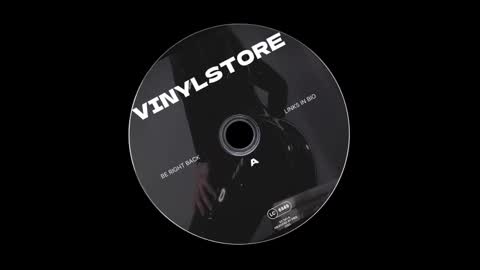 Snapshot of vinylstore chatting on February 2025 12:11:02 PM Diva Silvia online show from February 2025 12:11:02 PM