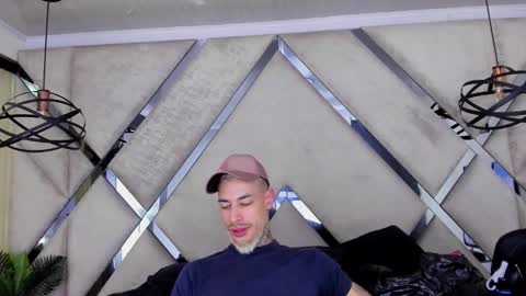 ---Vinzen--- online show from January 2026 09:58:02 AM