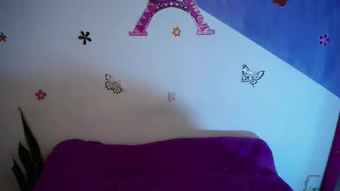 Daniela online show from March 2026 04:18:01 AM