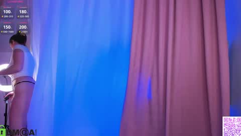 Snapshot of viola_wilson chatting on May 2026 01:03:02 AM Viola online show from May 2026 01:03:02 AM