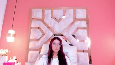 KARLA GAEZ online show from April 2026 12:33:01 PM