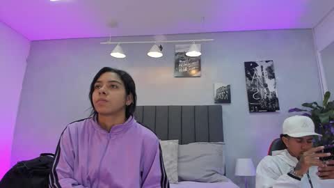 Violet and Myers online show from October 2025 11:17:01 AM