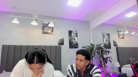 Violet and Myers online show from November 2025 11:25:02 AM