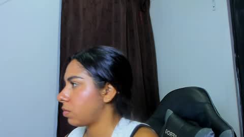 Violet and Myers online show from April 2026 06:27:02 PM