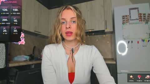 Violet online show from December 2024 01:17:01 PM