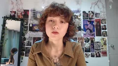 Violet online show from February 2025 07:06:01 AM