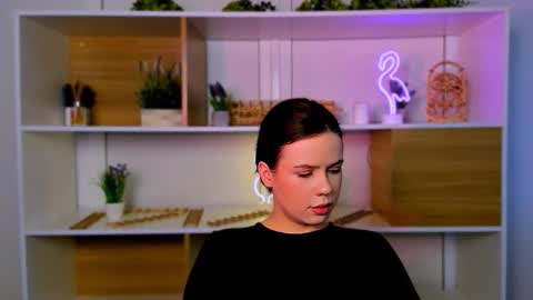 Snapshot of violet_moxi chatting on December 2025 12:25:01 PM violet_moxi online show from December 2025 12:25:01 PM