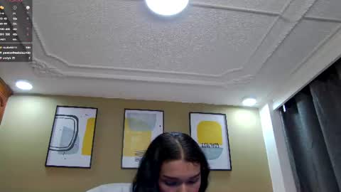 Snapshot of violet_rice chatting on June 2026 02:53:01 AM Violet online show from June 2026 02:53:01 AM