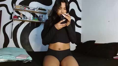 violet_sexhot28 online show from January 2026 06:46:01 PM