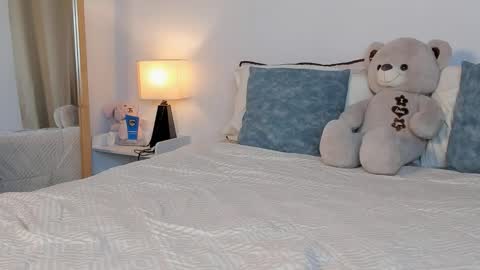 Violet online show from January 2026 09:40:02 PM