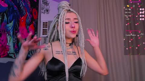 Violet online show from December 2024 11:12:02 AM