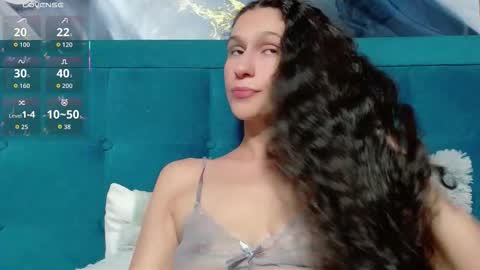 Violeta  online show from February 2026 03:00:02 AM