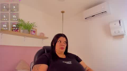 Violeta Candy online show from June 2026 10:47:01 PM