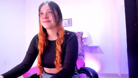 Snapshot of violeta_cutee chatting on February 2026 02:16:02 PM Violeta online show from February 2026 02:16:02 PM