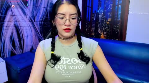 Snapshot of violeta_diazz chatting on January 2025 09:51:02 PM online show from January 2025 09:51:02 PM