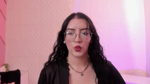 Snapshot of violeta_diazz chatting on June 2026 09:02:01 PM online show from June 2026 09:02:01 PM