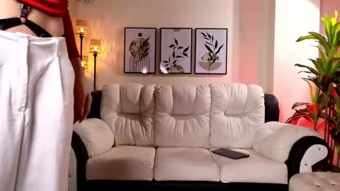 Violeta online show from February 2026 08:32:02 PM