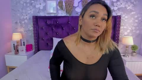 Snapshot of violeta_medina chatting on June 2026 03:07:01 AM violeta_medina online show from June 2026 03:07:01 AM
