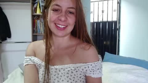 Snapshot of violeta_peter69 chatting on April 2026 09:19:01 PM Violeta Peter online show from April 2026 09:19:01 PM