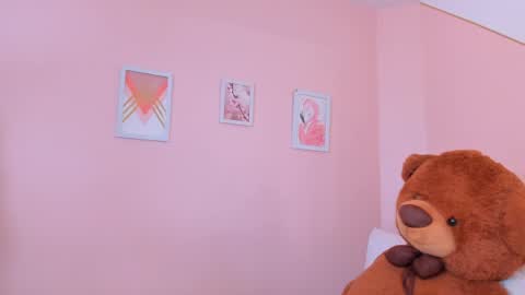 Snapshot of violeta_rodriguez_ chatting on May 2026 06:39:01 PM Violeta Rodriguez online show from May 2026 06:39:01 PM
