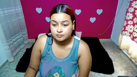 Snapshot of violeta_rouses chatting on May 2026 04:03:01 PM violeta_rouses online show from May 2026 04:03:01 PM