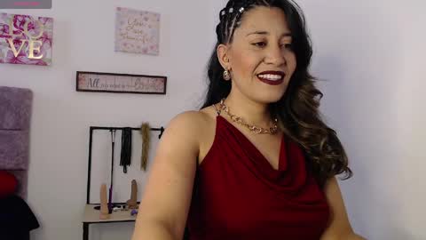 violeta_scott_ online show from April 2026 02:33:01 PM