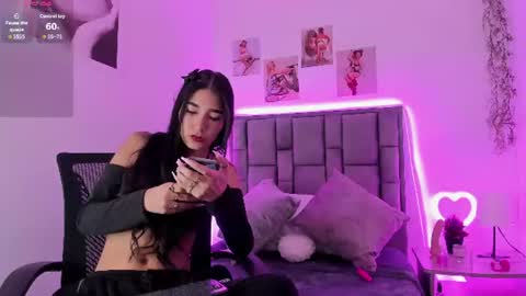 Snapshot of violeta_velvet_ chatting on June 2026 12:48:02 PM online show from June 2026 12:48:02 PM