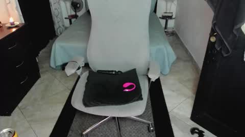 Violeta online show from March 2026 02:35:01 AM