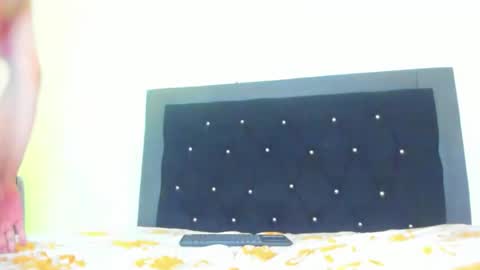 VioletaDums online show from November 2025 05:06:02 AM