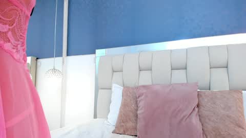 Violeta online show from January 2025 08:11:02 PM