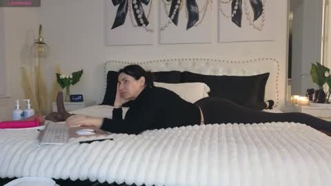 Snapshot of violetik888 chatting on February 2026 01:20:02 AM VioletBaby online show from February 2026 01:20:02 AM