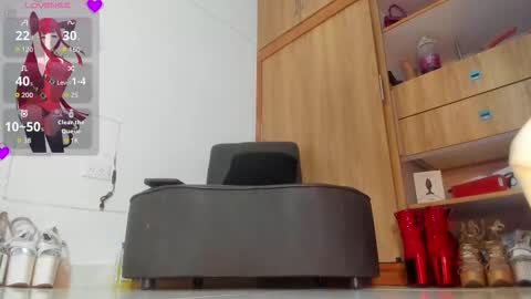 VIOLETA MONTANA online show from October 2025 09:39:01 AM